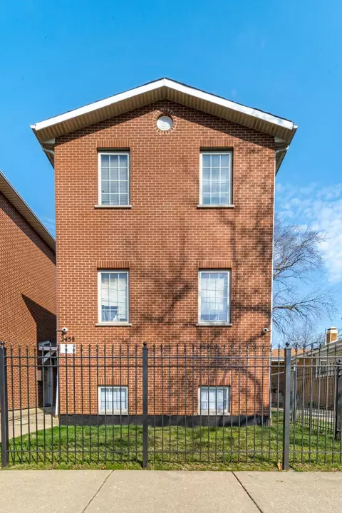 2458 E 74th Pl, Chicago, IL 60649