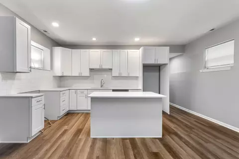 Kitchen - 2458 E 74th Pl, Chicago, IL 60649 photo 1 of 2