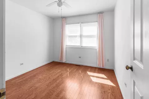 Other - 4575 Mumford Dr, Hoffman Estates, IL 60192 photo 6 of 8