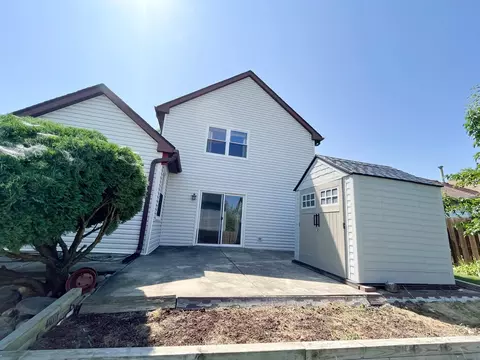 Exterior - 4575 Mumford Dr, Hoffman Estates, IL 60192 photo 3 of 14