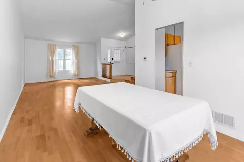 Other - 4575 Mumford Dr, Hoffman Estates, IL 60192 photo 2 of 8