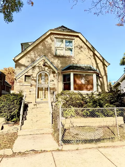 44 E 102nd St, Chicago, IL 60628