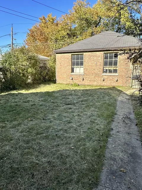 44 E 102nd St, Chicago, IL 60628 photo 3
