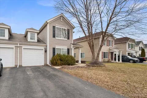 2409 Hartfield Dr, Montgomery, IL 60538