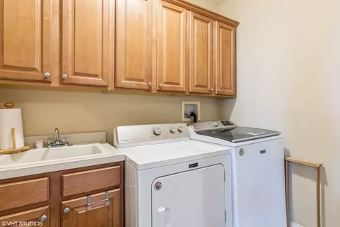 2045 Valor Ct, Glenview, IL 60026 photo 20