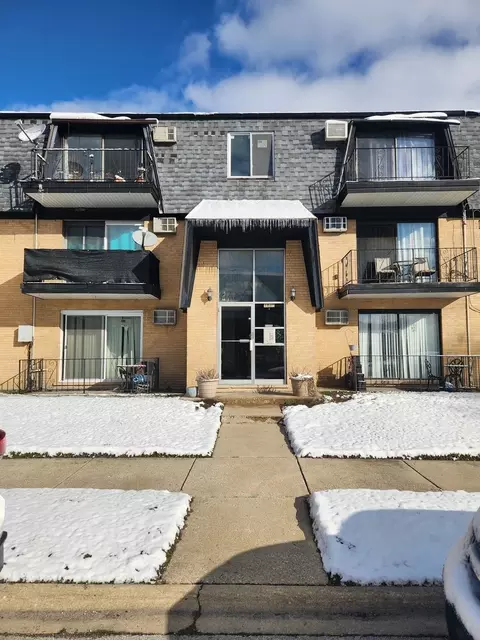 4840 W Engle Rd #2SW, Alsip, IL 60803