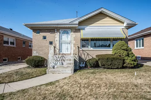 4520 N Osage Ave, Norridge, IL 60706