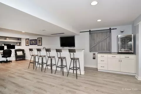 Kitchen - 28038 W Canyon Ct, Lakemoor, IL 60051 photo 3 of 3