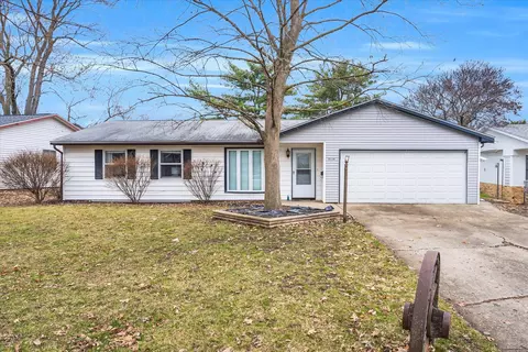 2114 Rainbow Vw, Urbana, IL 61802