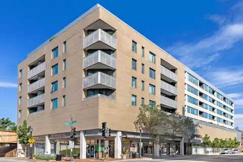 900 Chicago Ave #415, Evanston, IL 60202