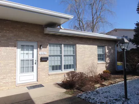 1042 Chovan Dr #0, Joliet, IL 60435