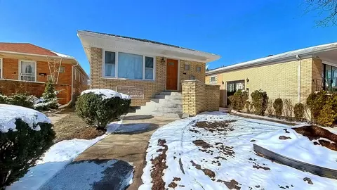 2210 W 81st Pl, Chicago, IL 60620