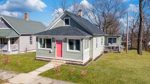 132 Illinois St, Joliet, IL 60436
