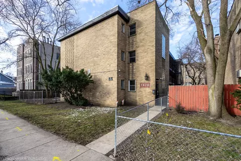 7420 N Winchester Ave #3B, Chicago, IL 60626