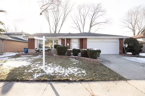 17136 Ingleside Ave, South Holland, IL 60473