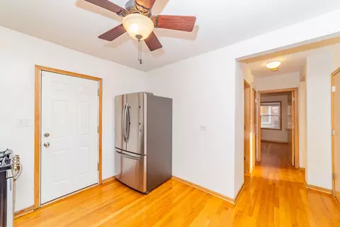Bedroom - 11001 S Peoria St, Chicago, IL 60643 photo 1 of 2