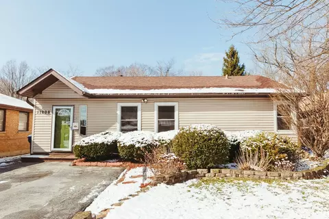 11208 Normandy Ave, Worth, IL 60482