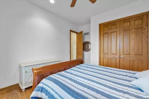 Bedroom - 40 W536 Greenview Ln, Elgin, IL 60124 photo 1 of 9
