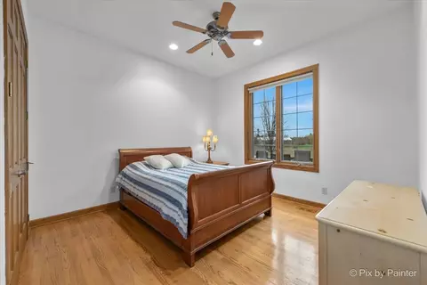 Bedroom - 40 W536 Greenview Ln, Elgin, IL 60124 photo 8 of 9