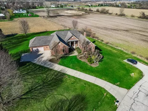 Exterior - 40 W536 Greenview Ln, Elgin, IL 60124 photo 13 of 14
