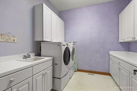 Other - 40 W536 Greenview Ln, Elgin, IL 60124 photo 2 of 7