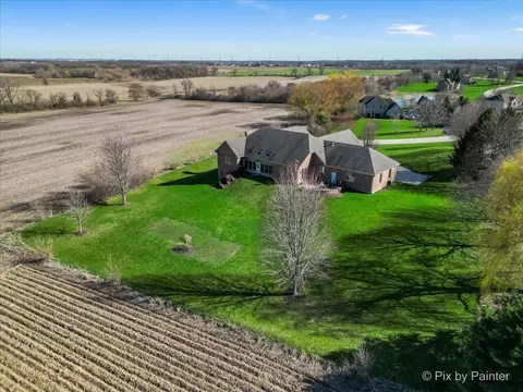 View/Area - 40 W536 Greenview Ln, Elgin, IL 60124 photo 3 of 4