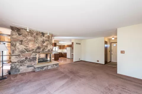 Living - 4389 W Forest Ave, Gurnee, IL 60031 photo 4 of 6