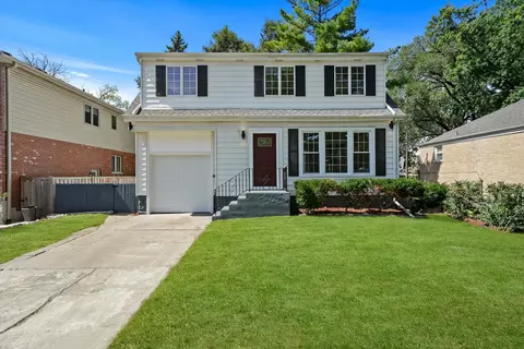 9222 S 54th Ave, Oak Lawn, IL 60453
