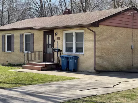 115 Main St, Oglesby, IL 61348