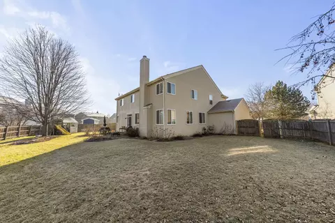 Exterior - 25132 Constitution Ct, Plainfield, IL 60544 photo 4 of 8
