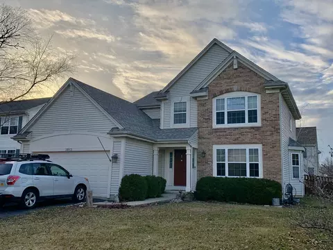 3613 Mustang Rd, Joliet, IL 60435