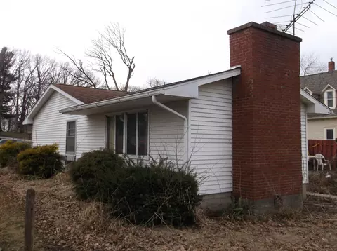 305 Mcdonald St, Walnut, IL 61376 photo 3