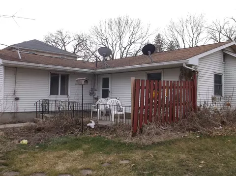 305 Mcdonald St, Walnut, IL 61376 photo 5