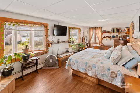 Bedroom - 193 S Laurel Rd, Kankakee, IL 60901 photo 1 of 1