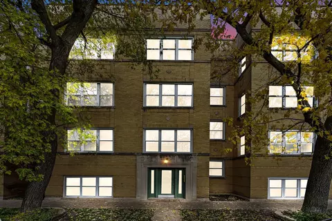 3116 W Cullom Ave #2, Chicago, IL 60618