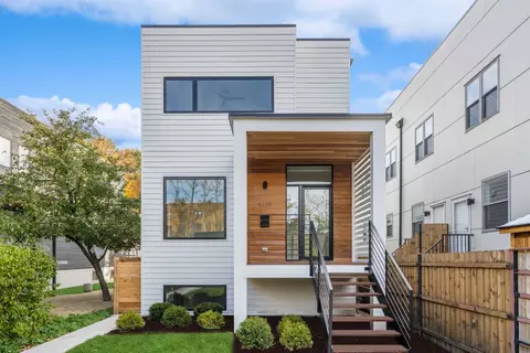 6139 N Ravenswood Ave, Chicago, IL 60660