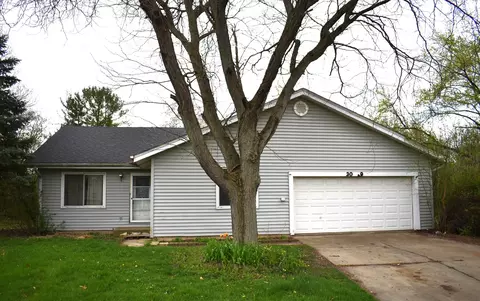 30 W291 Heather Ct, Warrenville, IL 60555