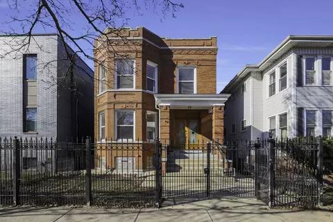 6118 N Wolcott Ave, Chicago, IL 60660
