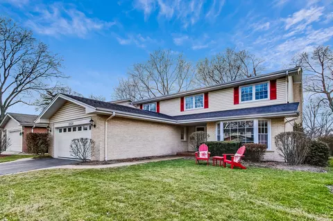1020 Rolling Pass, Glenview, IL 60025