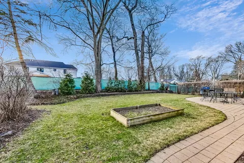 1020 Rolling Pass, Glenview, IL 60025 photo 7