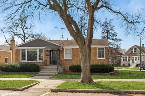 5863 W Peterson Ave, Chicago, IL 60646