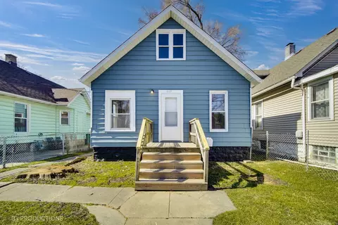 665 Abe St, Joliet, IL 60432