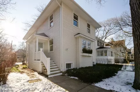 127 Prairie Ave, Wilmette, IL 60091