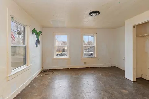 471 N Washington Ave, Kankakee, IL 60901 photo 6