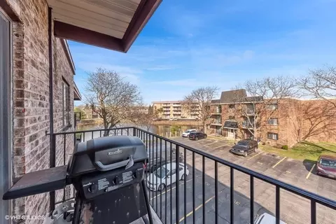 Other - 5511 Chateau Dr #6, Rolling Meadows, IL 60008 photo 4 of 4