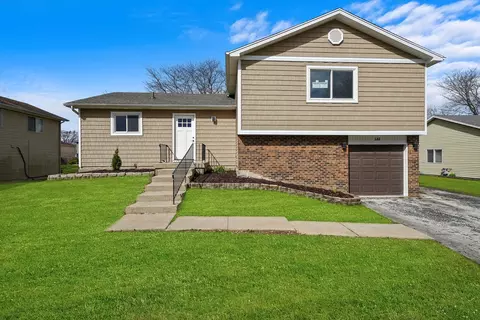 140 Pheasant Rd, Matteson, IL 60443