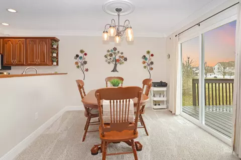 Dining - 712 Clairidge Green Cc Ct, Normal, IL 61761 photo 3 of 8