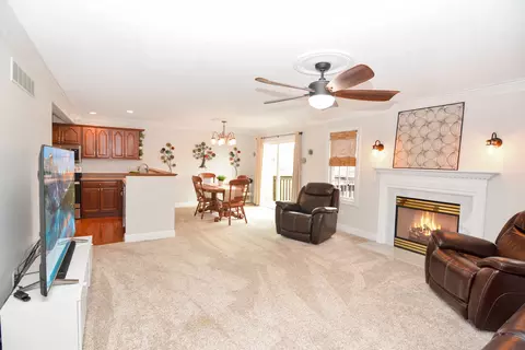 Living - 712 Clairidge Green Cc Ct, Normal, IL 61761 photo 1 of 10