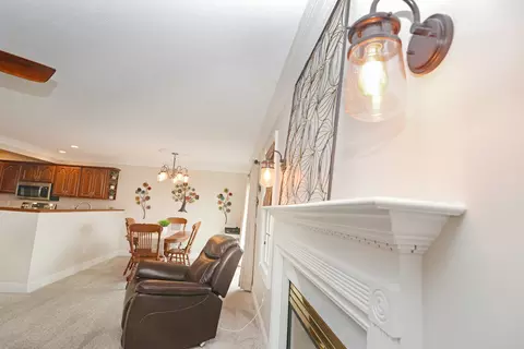 Entry Way - 712 Clairidge Green Cc Ct, Normal, IL 61761 photo 1 of 10