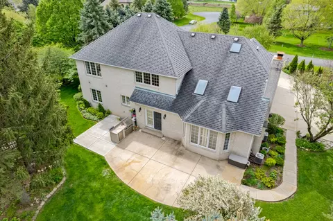View/Area - 30 W812 Warwick Way, Wayne, IL 60184 photo 4 of 6